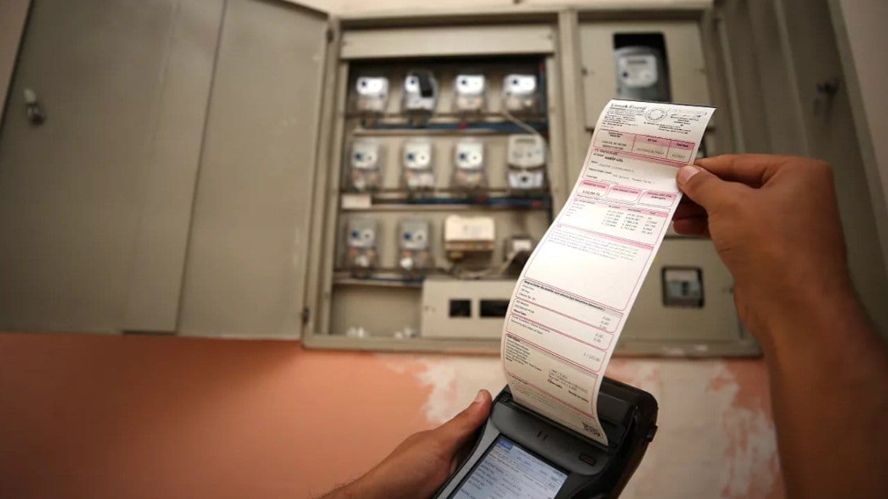 Yeni Düzenleme Yolda: Fazla Elektrik Tüketen Hanelere Devlet Desteği Yok!