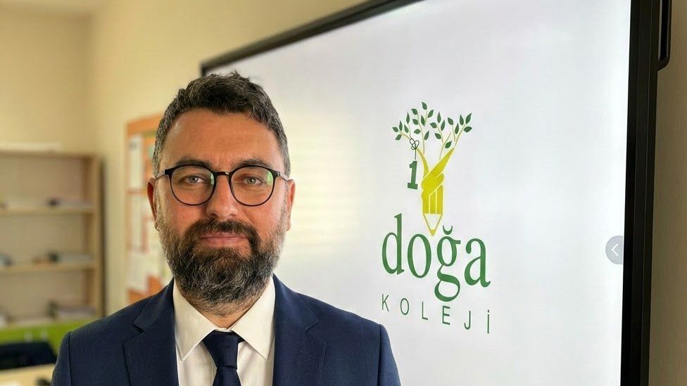 Bir Kalem, Bir Hayat ve Bitmeyen Yas: Öğretmen Kimin Kurbanı?